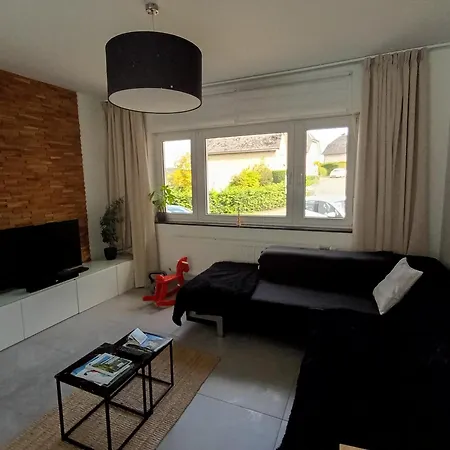 Cosy House Next To Luxembourg