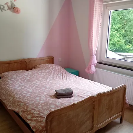 Cosy House Next To Luxembourg 度假居 默桑西